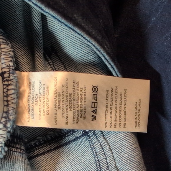 Pilcro Retro Flare Mid-Rise Jeans - Picture 13 of 15